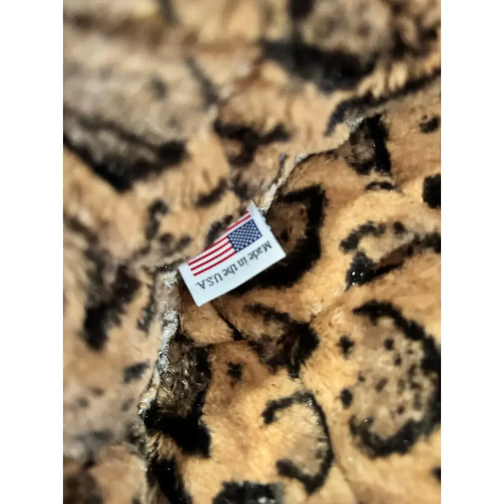 Clouded Leopard Faux Fur Donut Pet Bed – 18″ x 8″ – Plush, Washable Dog